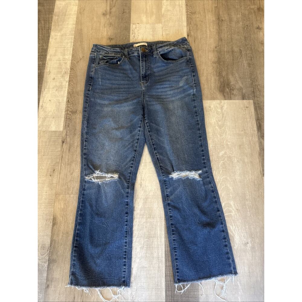 SO Kick Cropped Jeans Womens 15 Blue Denim High Rise Pockets Distressed Raw Hem - Picture 11 of 13